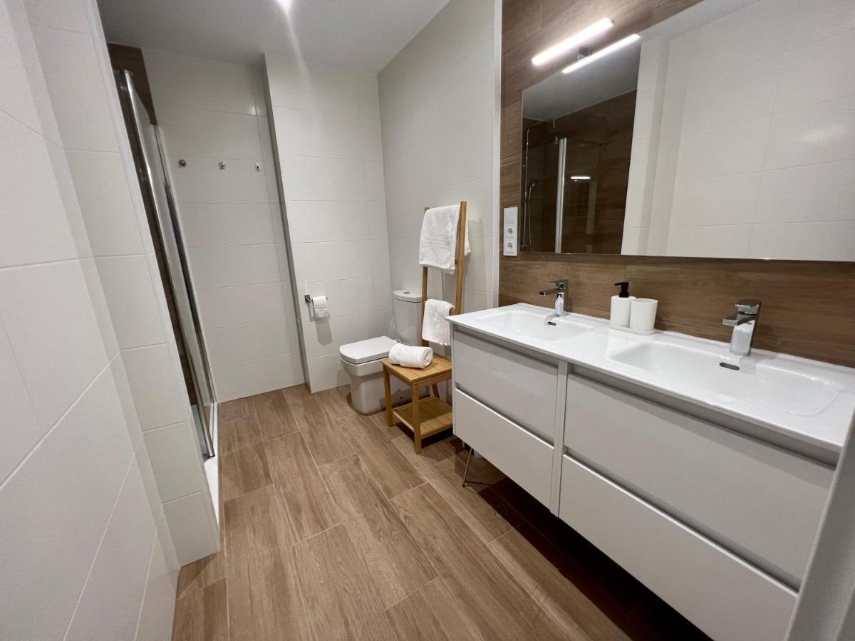 Piso Exclusivo en Vigo céntrico, negocios, confort Esterno foto