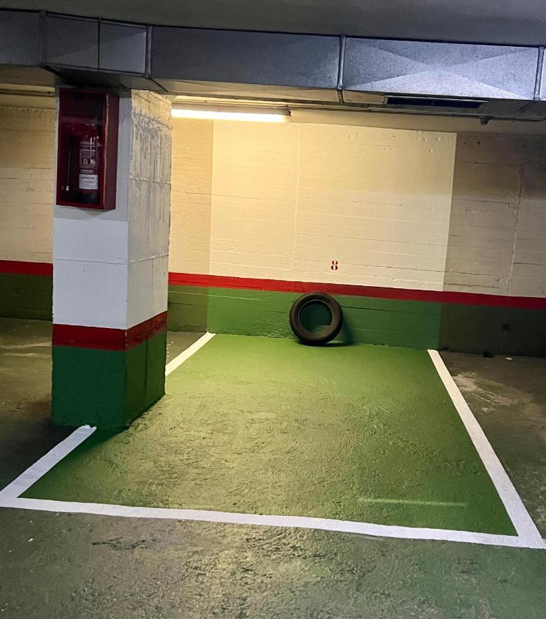 Piso Exclusivo en Vigo céntrico, negocios, confort Esterno foto