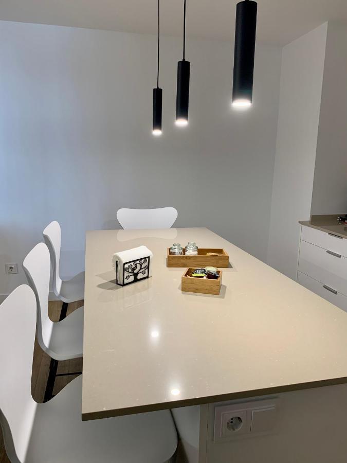 Piso Exclusivo en Vigo céntrico, negocios, confort Esterno foto