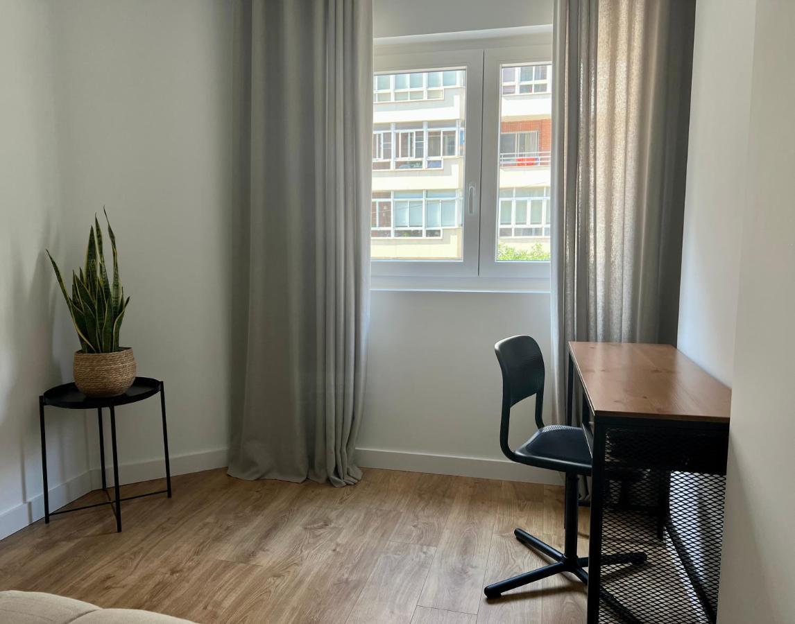 Piso Exclusivo en Vigo céntrico, negocios, confort Esterno foto
