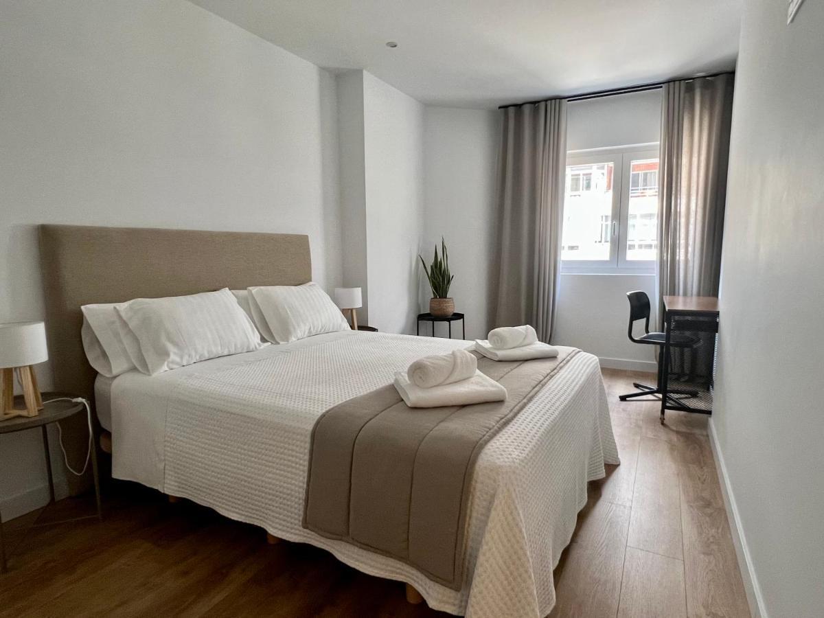 Piso Exclusivo en Vigo céntrico, negocios, confort Esterno foto