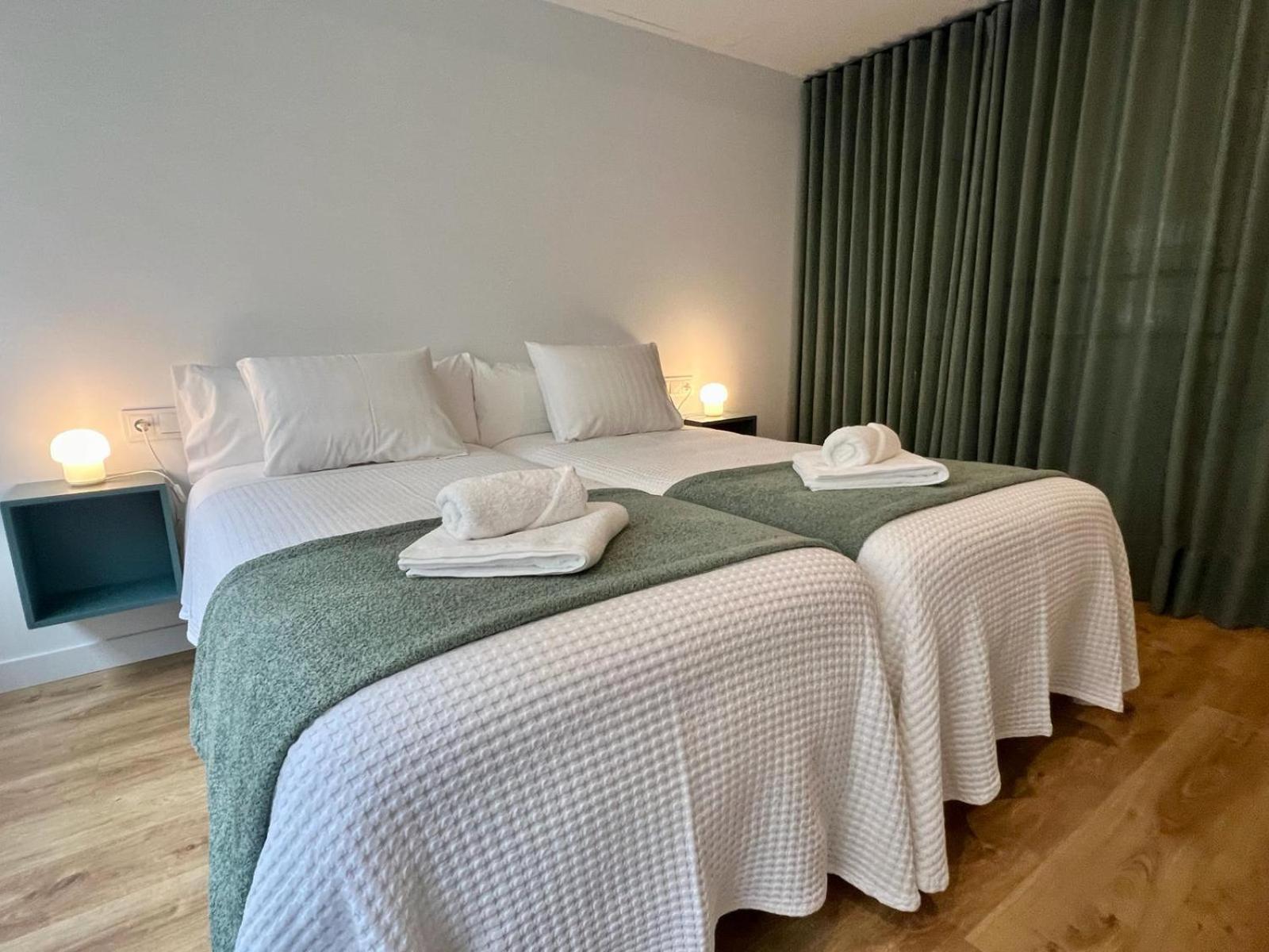 Piso Exclusivo en Vigo céntrico, negocios, confort Esterno foto